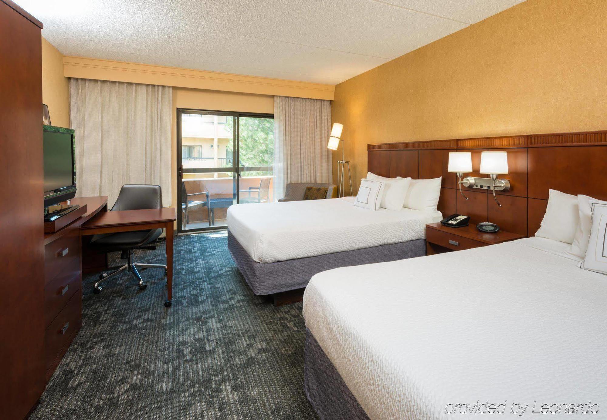 Courtyard Chicago Wood Dale / Itasca Hotell Eksteriør bilde